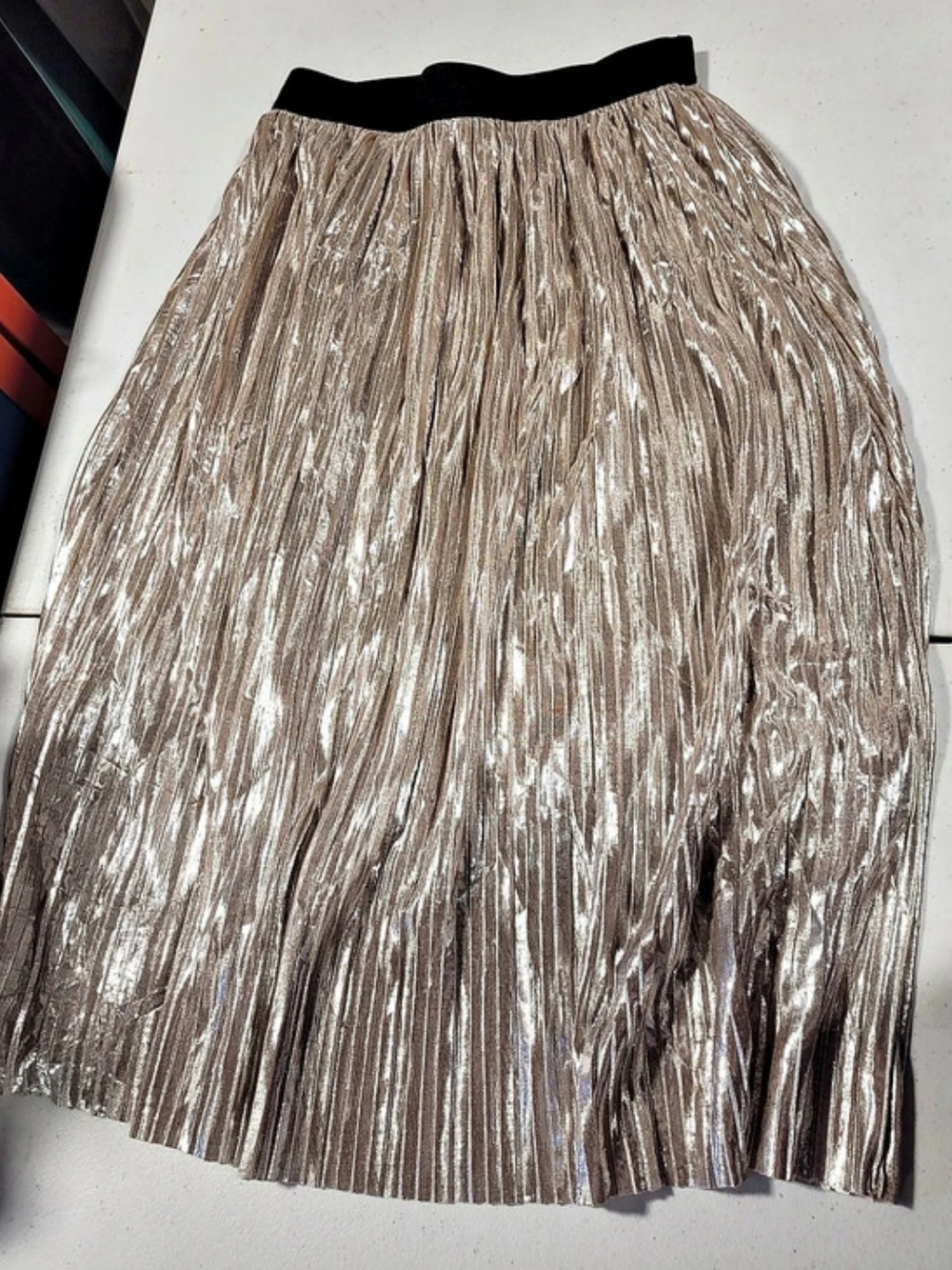 Xhilaration Metallic Pleated Midi Skirt in Brown Size XS Like New